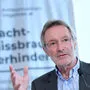 Heinz Mayer, ehemaliger Dekan der Rechtswissenschaftlichen Fakultät, ist einer der Proponenten des Antikorruptions-Volksbegehrens