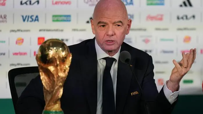 Gianni Infantino plant eine Revolution