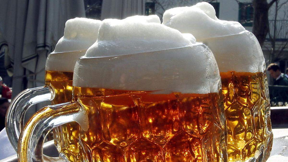 Bier in rauen Mengen wurden zwischen Osttirol und Italien hin- und hergeschoben  