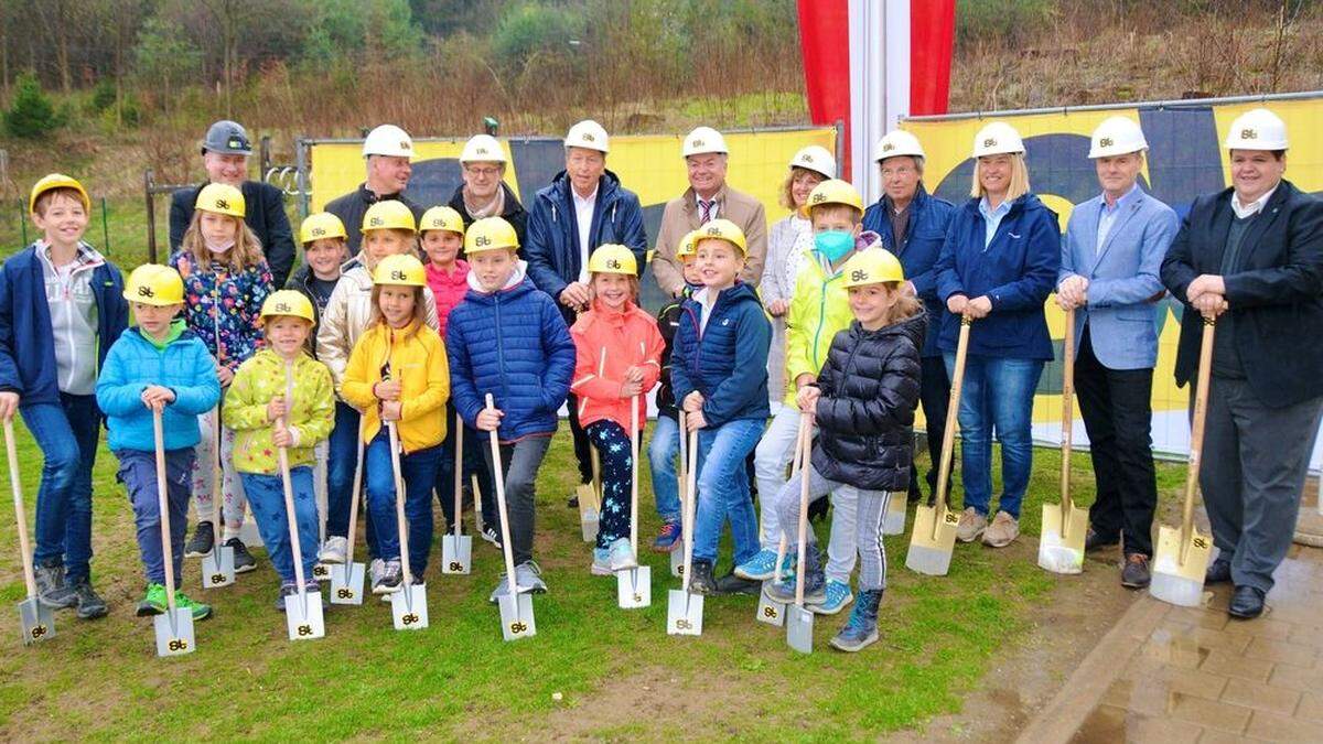 Spatenstich für den Volksschulausbau in Tobelbad