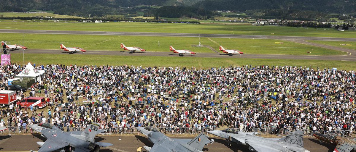 Nicht nur die Patrulla Aguila begeisterte das Publikum