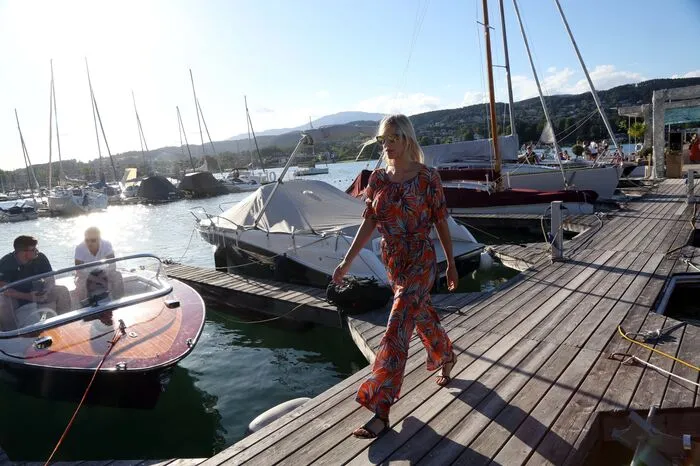 Salon am See, Fashion Show von Gina Drewes in der Moet Chandon Summer Residence by Mario Hofferer im Yachthotel Velden am Woerthersee