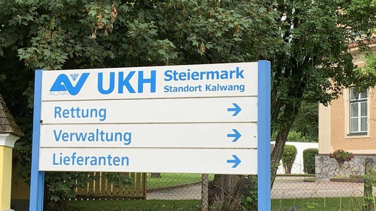 Die Angestellte wurde ins UKH Kalwang gebracht.