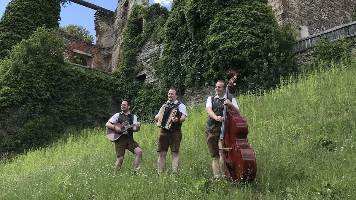 Das Video zur aktuellen Single entstand auf der Ruine Ligist