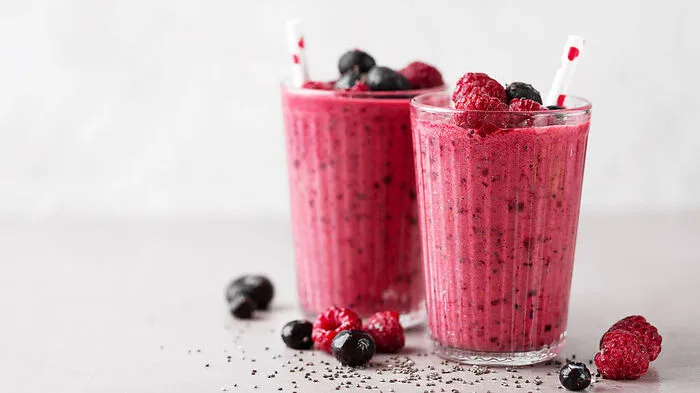 Echte Powerbeeren: Neben einer Vielzahl von Vitaminen, Mineralstoffen und Spurenelementen enthalten Himbeeren sekundäre Pflanzenstoffe mit vielfältigen positiven Wirkungen auf die Gesundheit.