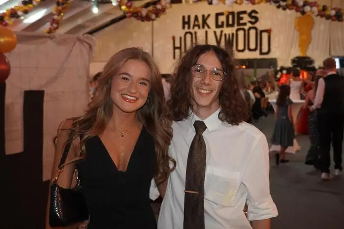 Klicken Sie sich durch die weiteren Fotos des Abends!