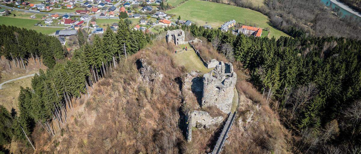 Mit 2,7 Hektar war die Ortenburg die größte Burg Kärntens