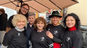 Das Kernteam des Vereins Wendepunkt Leoben mit Michi Lüftner, Georg Zeiler, Susi Ulrich, Irmi Hoffer, Birgit Lewenbauer, Ülkü Nimmerfroh und Erika Wolfger (nicht im Bild)