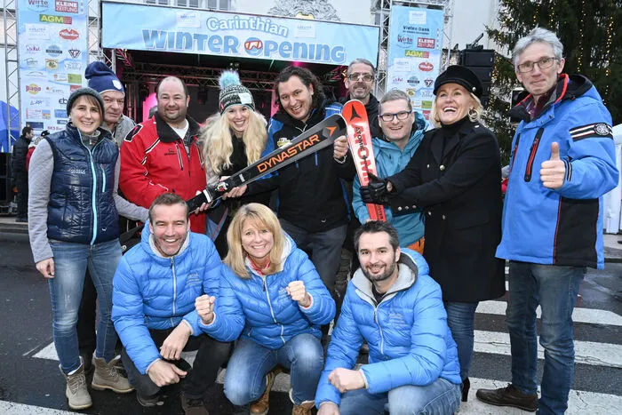 Stefanie Unterweger (Goldeck) Kabusch Heinz (Innerkrems), Gerhard Feichter (Baldramsdorf-Goldeck), Kathleen Kahler (Bad Kleinkirchheim), Markus Ramsbacher (Gerlitzen) Helmut Brunner (Meilenstein), Wunderle Stefan (Weißensee), Maria Wilhelm (MTG) Wolfgang Sattlegger (Emberger Alm) und vorne Moderator Joschi Peharz, Angelika Lesky und Daniel Ramsbacher.