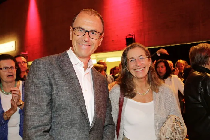 ... Joanneum-Chef Wolfgang Muchitsch mit Elisabeth Fiedler (Institut für Kunst im öffentlichen Raum) ...