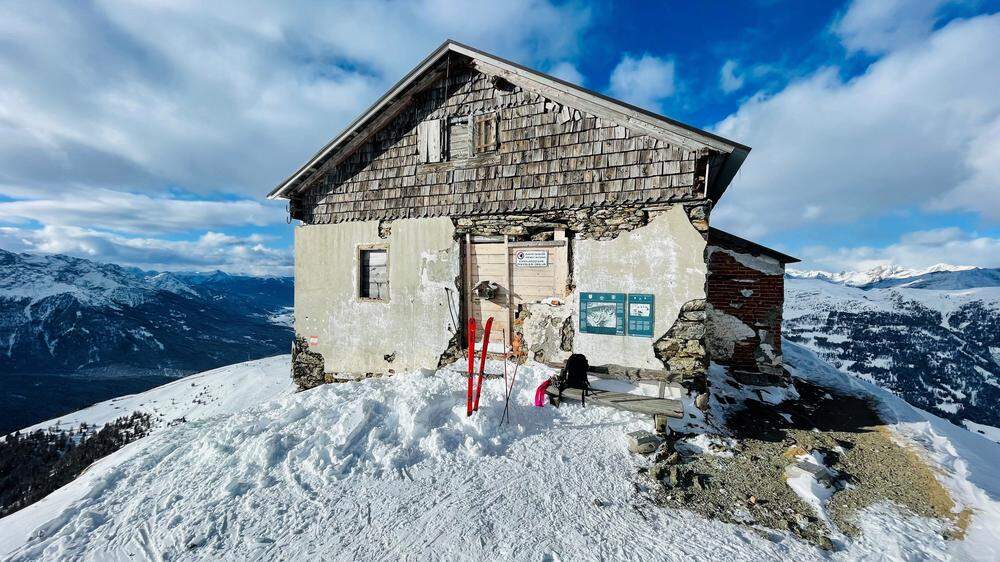 Das Helmhaus ist immer noch ein beliebtes Ziel für Skitourengeher und Wanderer