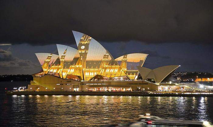 Das Wiener Rathaus als Projektion in Sydney