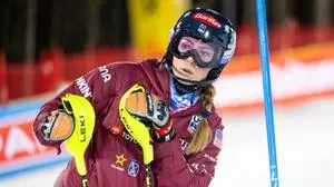 SEMMERING,AUSTRIA,28.DEC.25 - ALPINE SKIING - FIS World Cup, slalom, ladies. Image shows Mikaela Shiffrin (USA). Keywords: inspection.
Photo: GEPA pictures/ Harald Steiner
