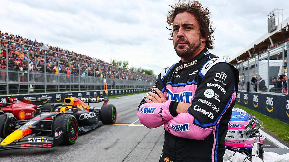 Fernando Alonso tauscht den Alpine-Overall in der nächsten Saison mit jenem von Aston Martin.