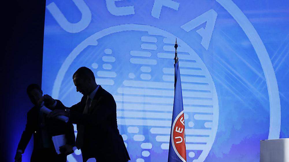 Die UEFA wird´s freuen - Rekordverkäufe bahnen sich an