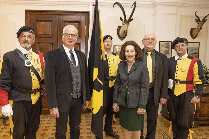 Reinhart Rohr sowie Claudia Fräß-Ehrenfeld und Wilhelm Wadl vom Geschichtsverein für Kärnten