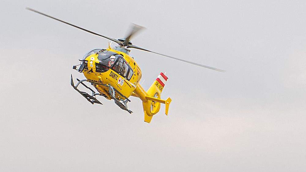 Der Hubschrauber brachte den Verletzten ins Spital