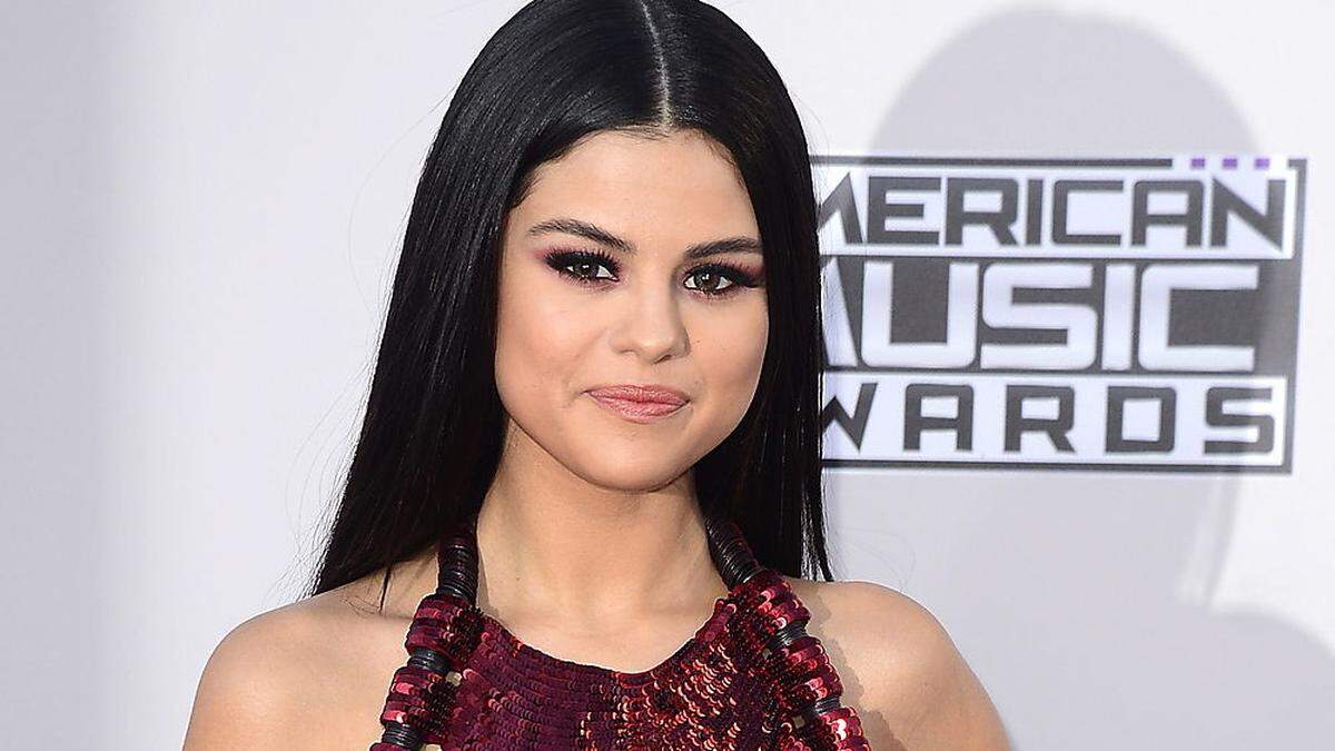 Selena Gomez berichtet, wie eine Last von ihr genommen wurde