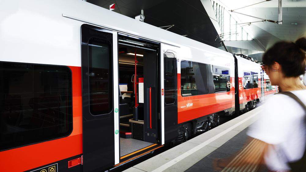 Die ÖBB haben 300 neue Züge bestellt. Bis 2030 werden mehr als sechs Milliarden Euro investiert