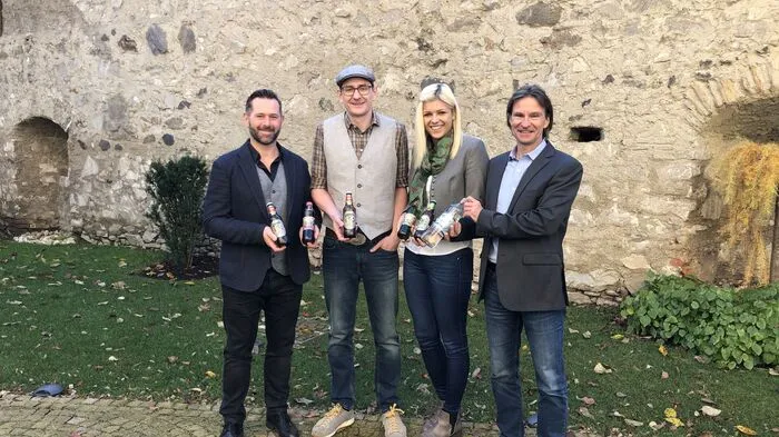 Verkaufsleiter Markus Höller, Braumeister Koloman Strohmeier, Marketingchefin Claudia Tafner und Geschäftsführer Dietmar Kert