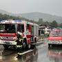 Die Feuerwehr Trebesing stand Donnerstagabend im Einsatz, um Schächte an den Straßen auszuräumen