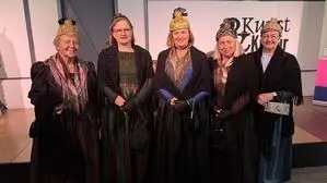 Die Vordernberger Goldhaubenfrauen erzählten beim Erzählcafé im Museumsdepot Trofaiach ihren Bezug zur Tracht