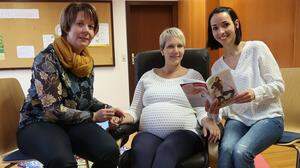 Silvia Haring (l.) und Stefanie Schinwald (r.) helfen Schwangeren