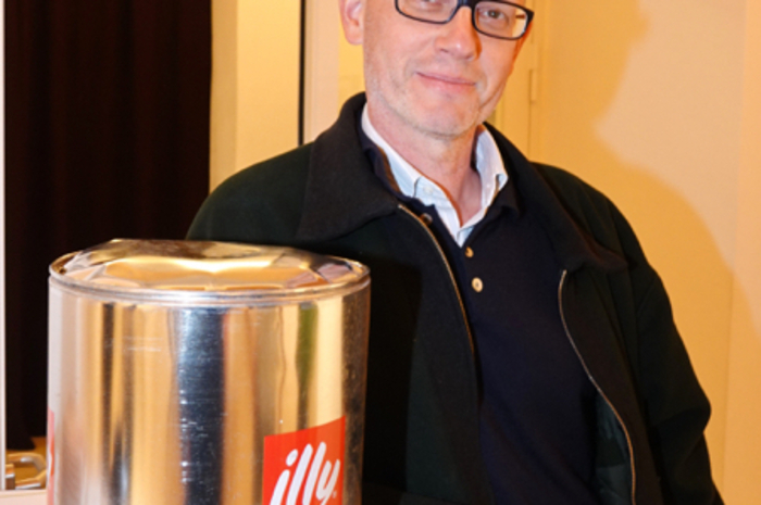 Wie eine leere Kaffeedose...