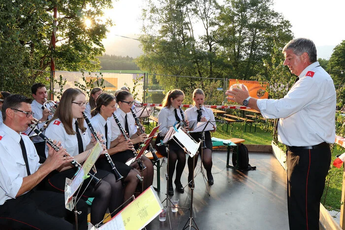 Das Strandkonzert wurde von der FF-Musikkapelle Zedlitzdorf durchgeführt.