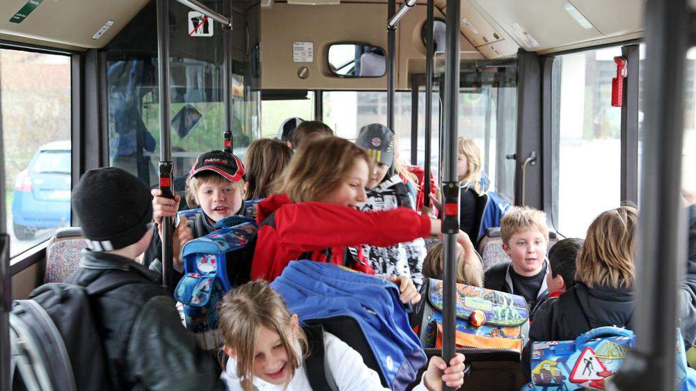 Nicht alle Kinder können automatisch mit dem Bus in Schulen und Kindergärten fahren
