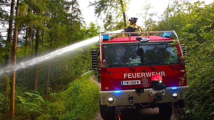 Der Österreichische Bundesfeuerwehrverband baut derzeit eine Waldbrandeinsatzeinheit auf – trainiert wurde in Lavamünd