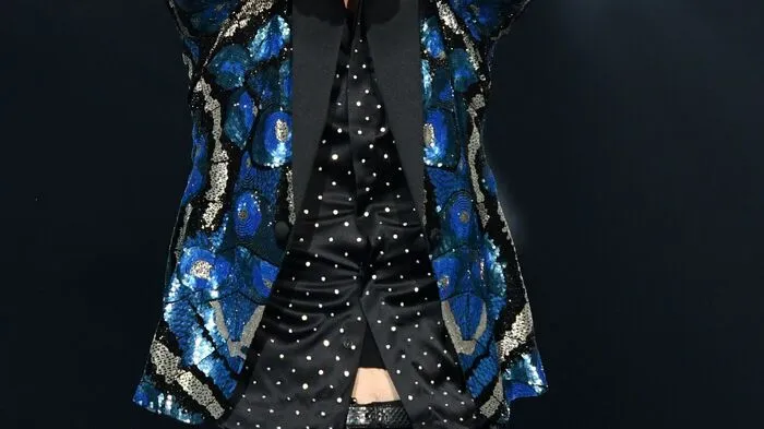 Er ist eine Legende des Musikgeschäfts und er weiß auch mit 75 Jahren, wie man vor Zehntausenden Fans eine große Show bietet: Mick Jagger.