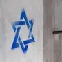 - Antisemitic tags representing Stars of David - 31/10/2023 - France / Ile-de-France region / Paris - Residents of the 14th arrondissement of Paris woke up with antisemitic tags depicting Stars of David on October 31, 2023. PUBLICATIONxNOTxINxFRAxRUS JulienxMattiax/xLexPictorium LePictorium_0285969
