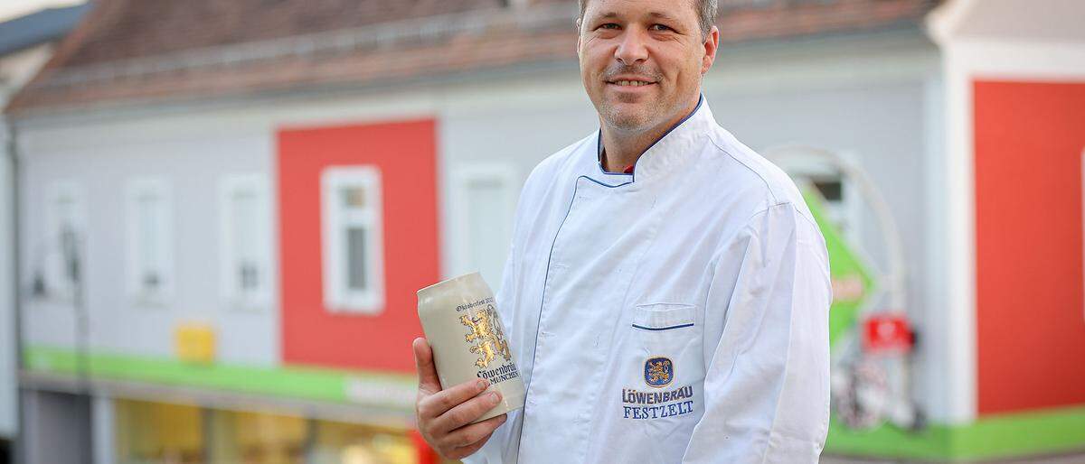 Seit 16 Jahren ist Martin Wacker Küchendirektor im Löwenbräu-Festzelt auf der Theresienwiese