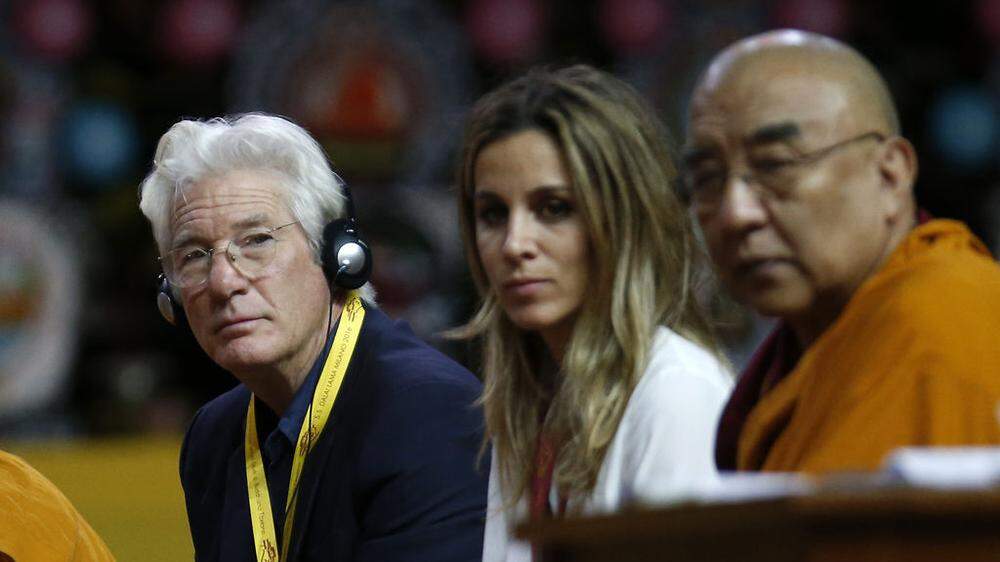 Richard Gere mit Freundin beim Dalai Lama