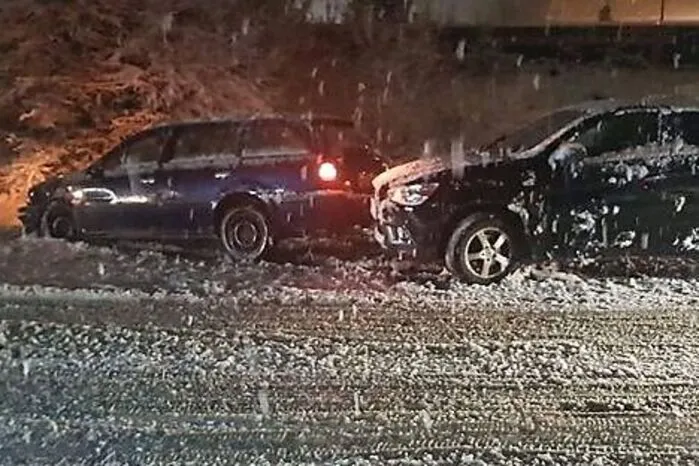 Zu einem Verkehrsunfall kam es am Montagmorgen in Kapfenberg, im Bereich Werk VI kollidierten drei Fahrzeuge miteinander. Mehr dazu.