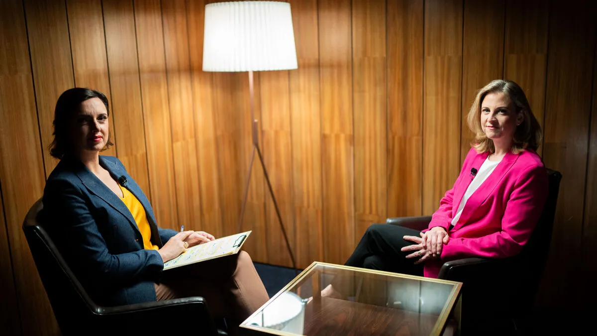 Susanne Schnabl und Beate Meinl-Reisinger bei den diesjährigen Sommergesprächen