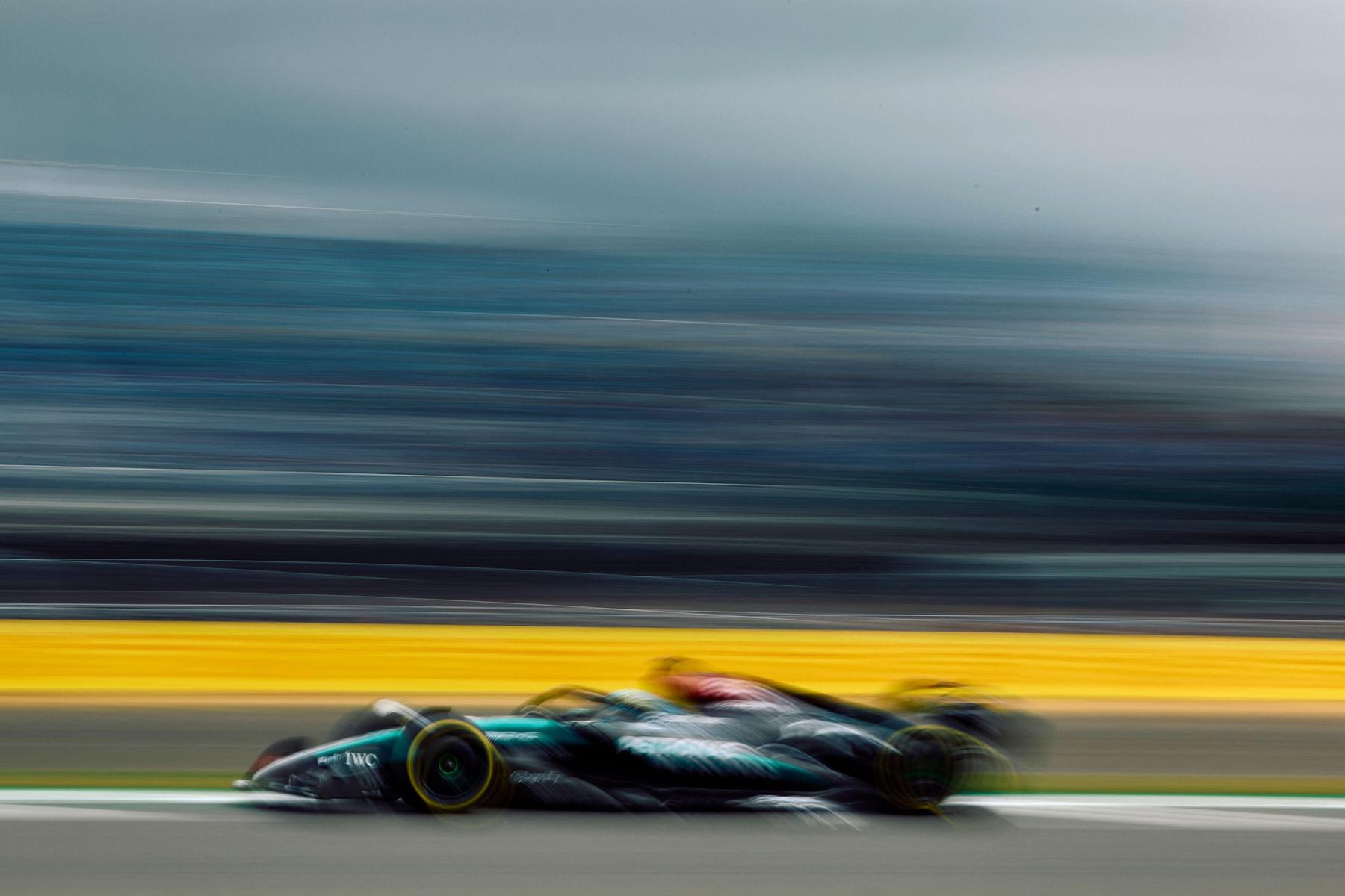 Formel 1 in Silverstone: Mercedes-Festspiele! George Russell schnappt sich Pole-Position vor Lewis Hamilton