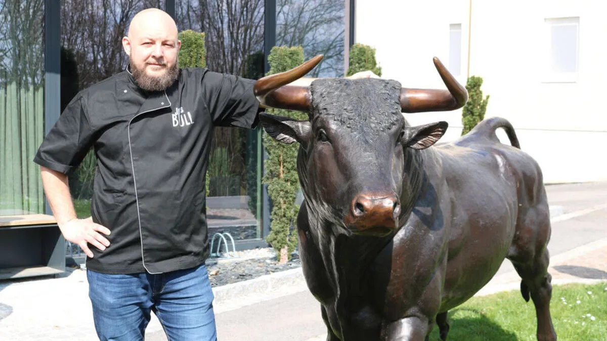Joachim Jaindl eröffnet "Joe's Bull" in Eichkögl