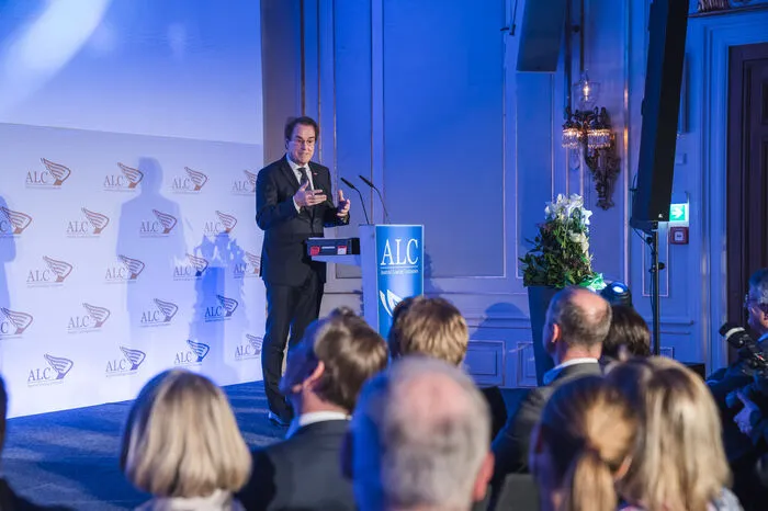 Saubermacher-Gründer Hans Roth eröffnete die Gala im Grazer Congress.