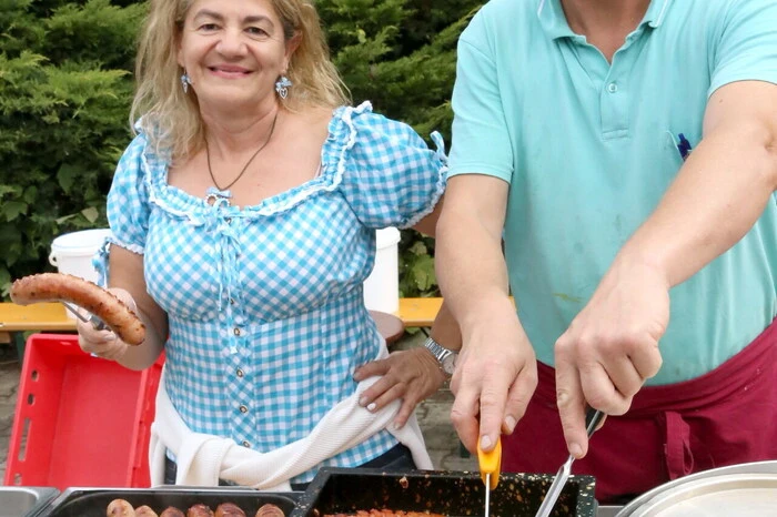 Neben Ponyreiten und einem Schätzspiel bestand unter anderem weiters die Möglichkeit, Bio-Köstlichkeiten zu verkosten. 