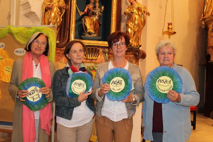 Mitarbeiterinnen präsentierten Highlights aus den einzelnen Bereichen im Haus der Frauen