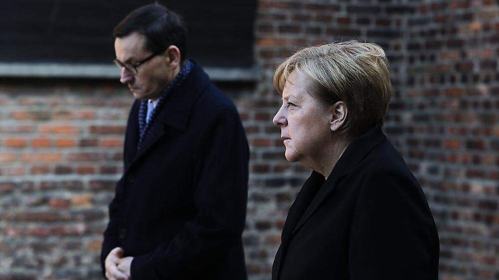 Zum ersten Mal besucht Deutschlands Kanzlerin Merkel das KZ Auschwitz