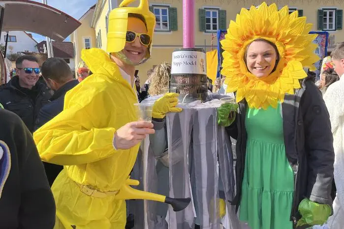 Klicken Sie sich durch die Bilder!