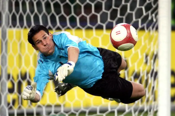 GEPA-070907627- KLAGENFURT,AUSTRIA,07.SEP.07 - FUSSBALL - UEFA Europameisterschaft, Vorbereitung auf die EURO 2008, OEFB Laenderspiel, Nationalteam Oesterreich, Turnier der Kontinente, Oesterreich vs Japan, AUT vs JPN. Bild zeigt Helge Payer (AUT). Foto: GEPA pictures/ Hans Simonlehner