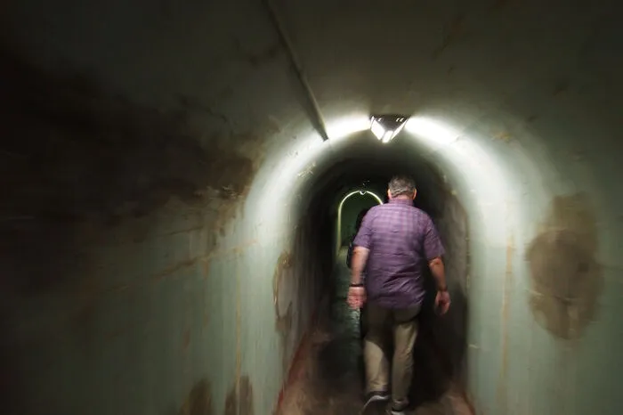 Eine Tour ist wie eine Zeitreise, einige Gebäude sind mit unterirdischen Tunneln verbunden. Auch der Hintergrund der Tunnel ist spannend: Aus Angst vor Entführungen hat Bauherr Waite Phillips zwischen dem Philtower und der Philcade den Tunnel genutzt. Zur damaligen Zeit, also in den 1920ern, wurden mehrfach Millionäre und deren Kinder entführt.