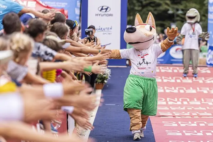 Kärnten Läuft 2025 - Maskottchenlauf Maskottchen Bambinis Bambinisprint Klagenfurt August 2025
