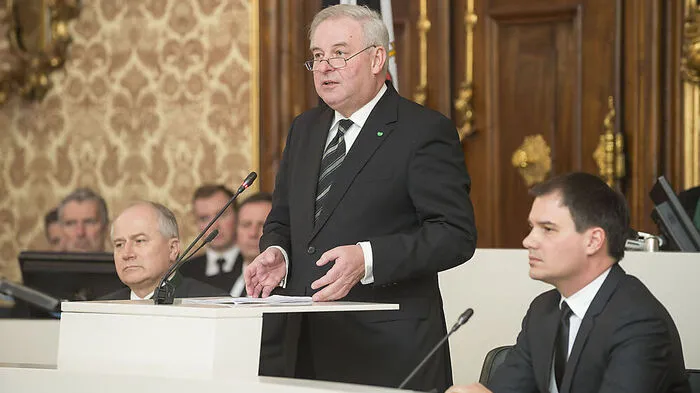 LH Schützenhöfer und Vize Schickhofer hielten Trauerreden
