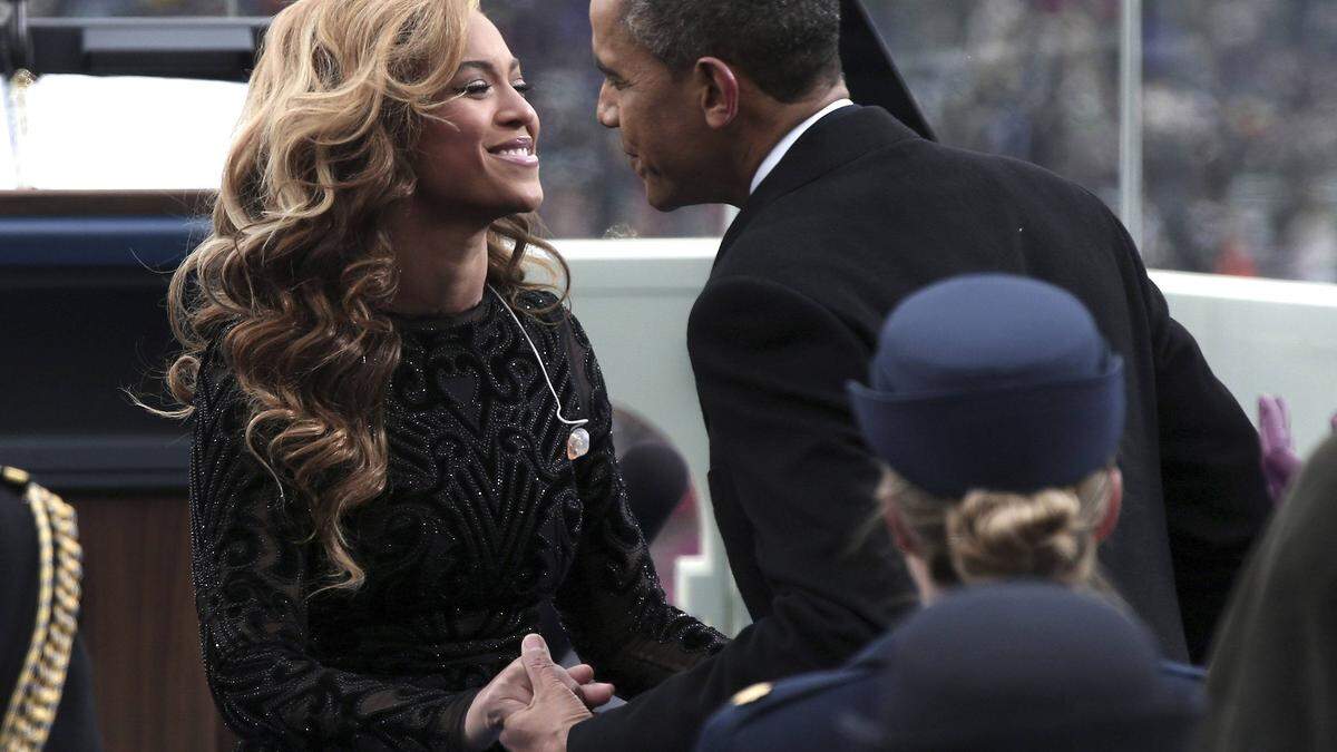 Auch sonst gute Bekannte: Beyoncé und Obama bei dessen Inauguration 2013