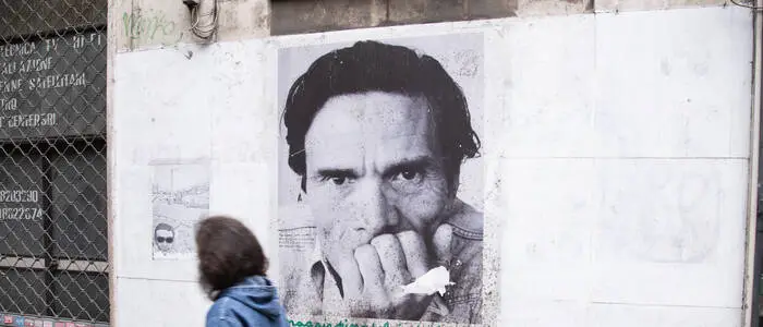 Ein Foto von Pier Paolo Pasolini in Monteverde bei Rom